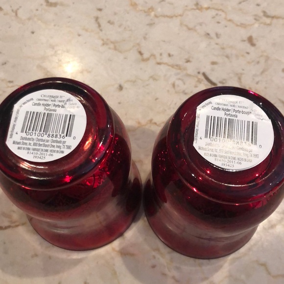 Red glass candle holders - Picture 4 of 4